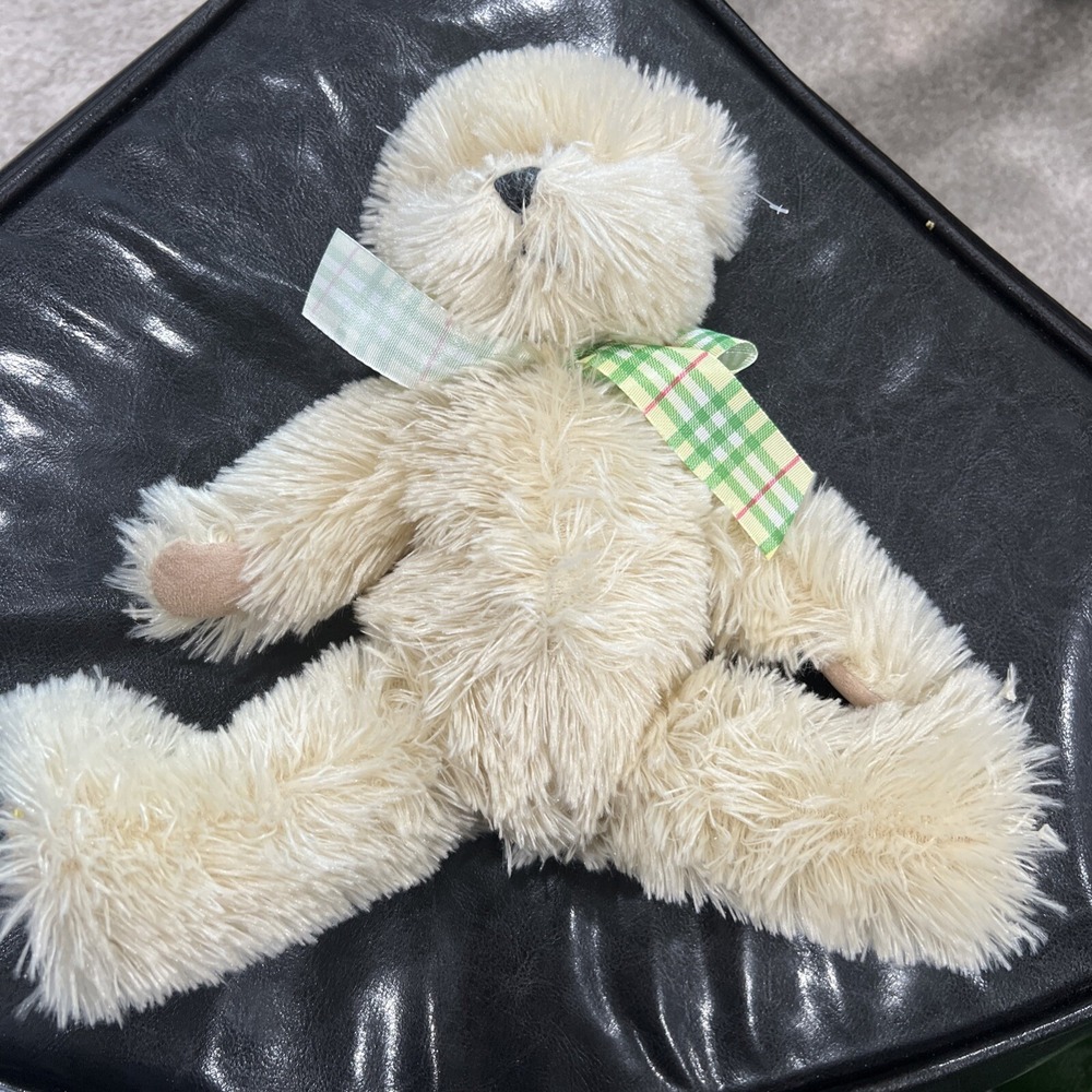 1988-2005 Special Edition Boyd's Bear Plush 10". Flowers Are Hope Daffodil Days